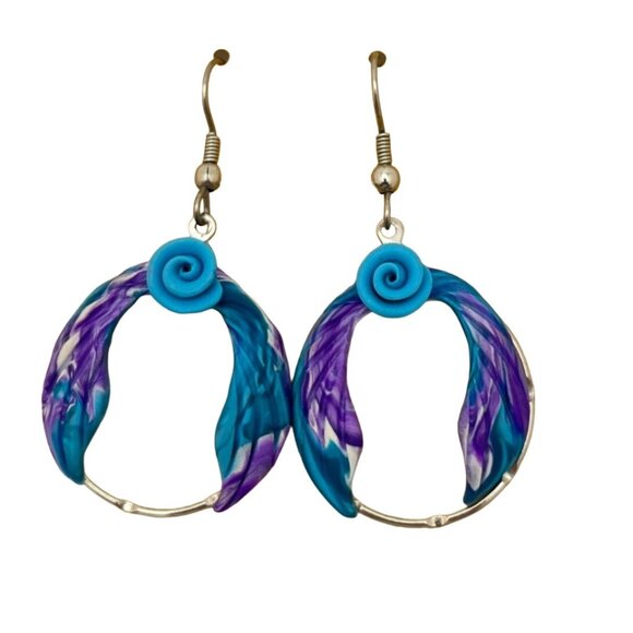 Handcrafted Floral Dangle Earrings Silver Tone & Polymer Clay Blue Flower - Picture 5 of 6